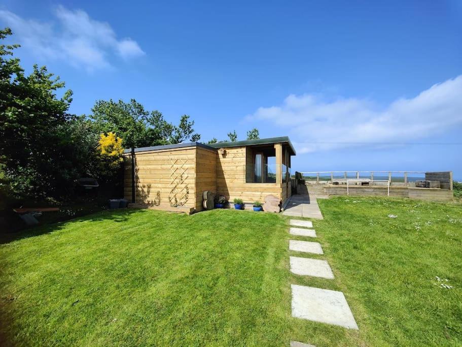 Little Swelle Cabin With Awesome Sea Views Poundstock Esterno foto